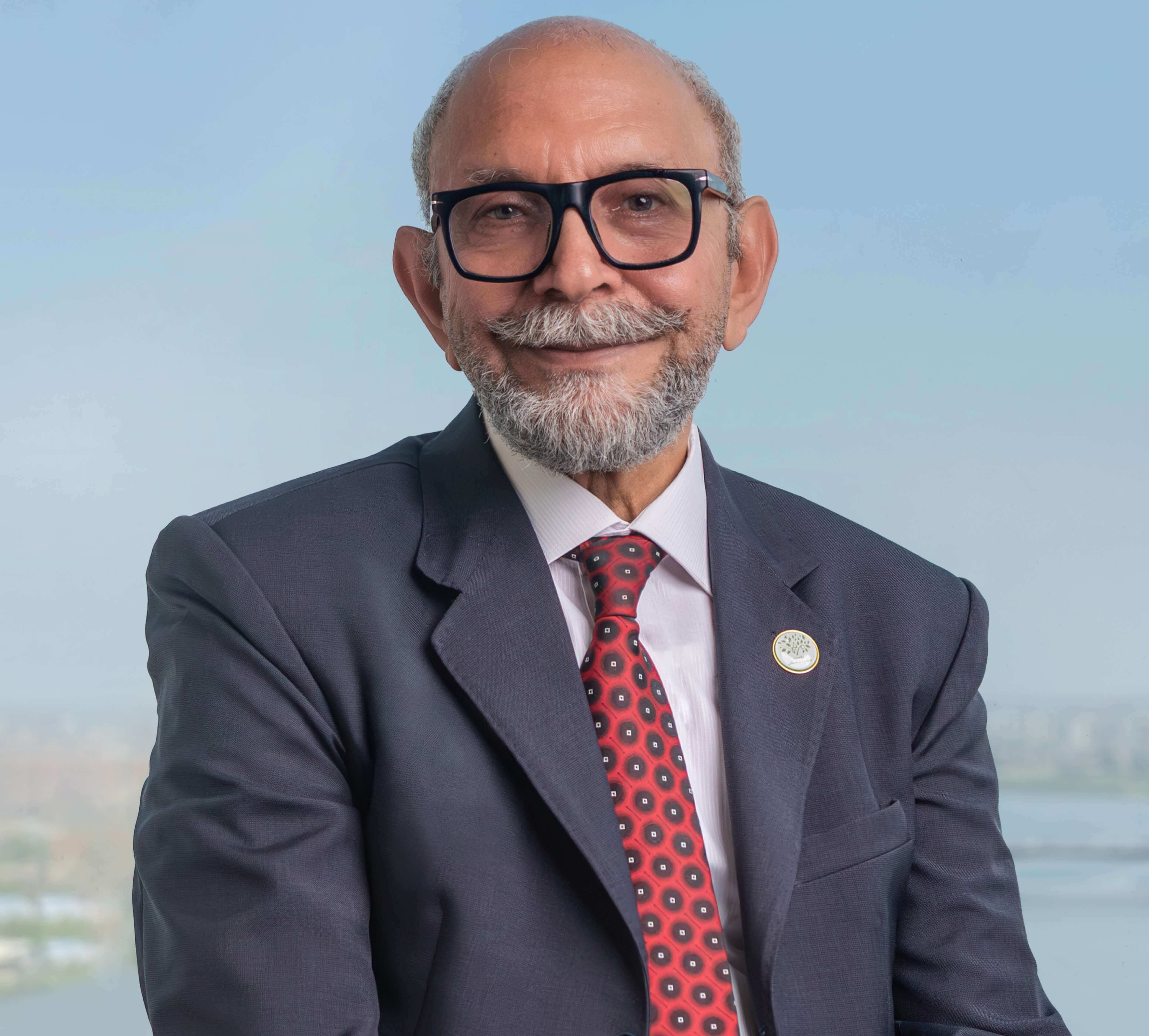 Abdel Aziz  Hassouba