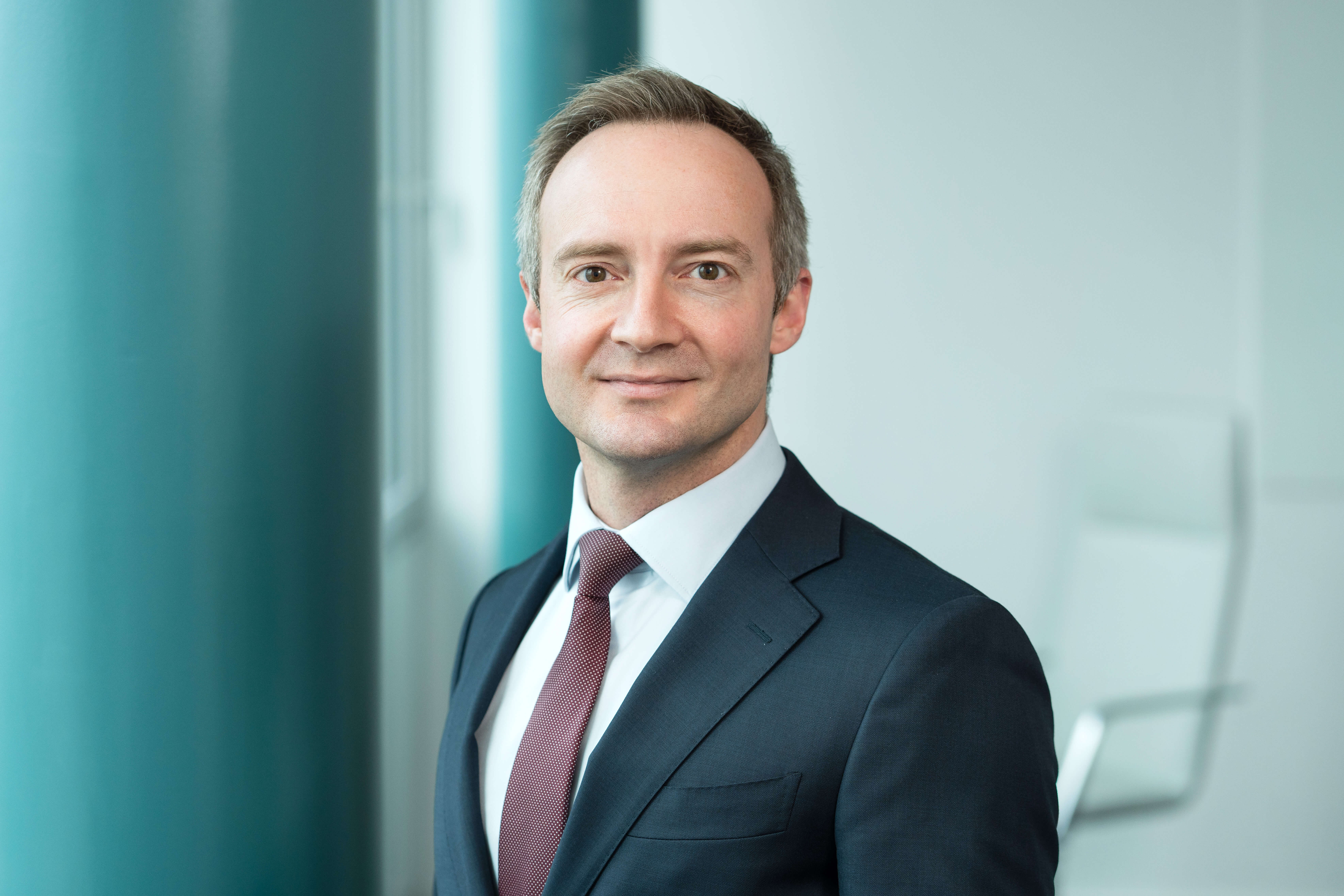 Dr. Michael Pocsay, LL.M.